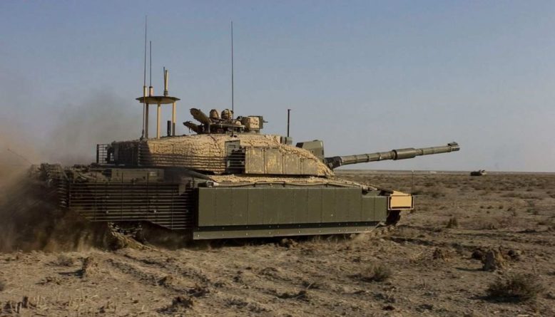 Общество: Великобритания впервые за 25 лет примет на вооружение новые танки