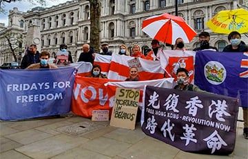 Общество: В самом центре Лондона прошла акция в поддержку Беларуси