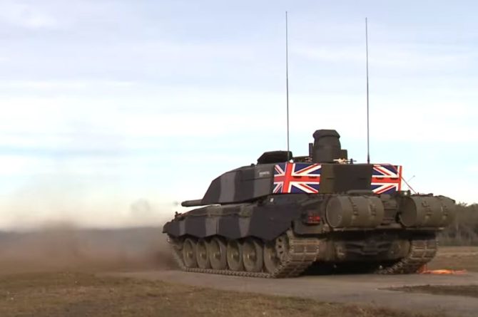 Общество: В Великобритании обозначили место нового ОБТ на поле битвы: «Поведет бронетанковые силы НАТО»