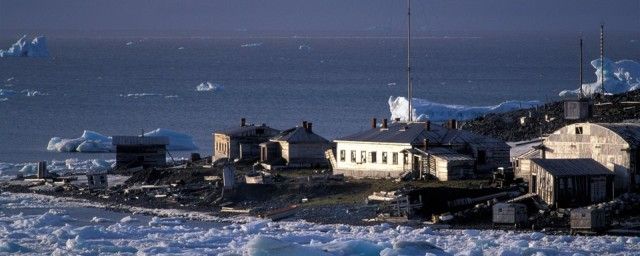 Общество: Жители Великобритании не видят угрозы в российской военной базе в Арктике