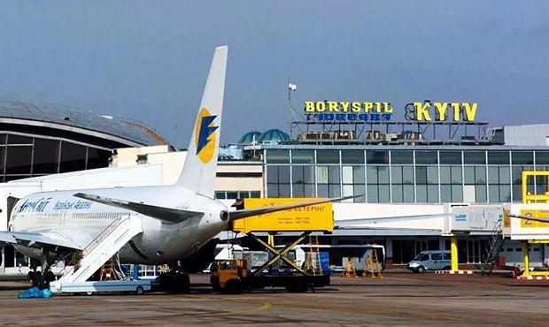 Общество: Украина вслед за Великобританией приостановит авиасообщение с Белоруссией