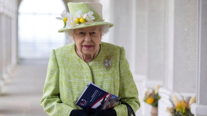 Общество: Королева Великобритании встретится с Байденом 13 июня в Виндзорском замке