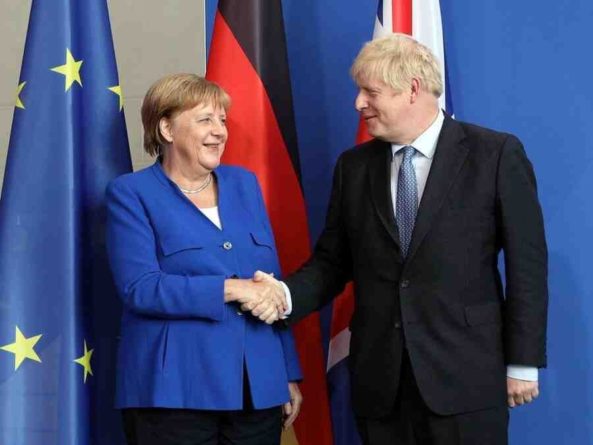 Общество: Джонсон и Меркель обсудили на полях саммита G7 «дестабилизирующую деятельность Китая и РФ»