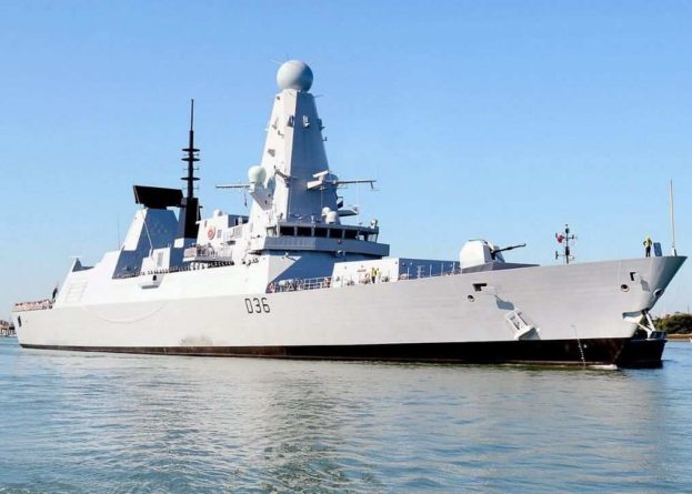 Общество: Independent: Прошедший возле Крыма HMS Defender считается сильнейшим военным кораблем Великобритании