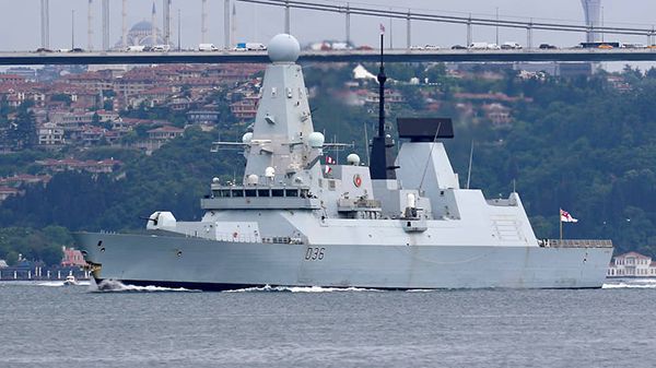 Общество: Решение о проходе эсминца Defender у мыса Фиолент принимал британский премьер Джонсон - Telegraph