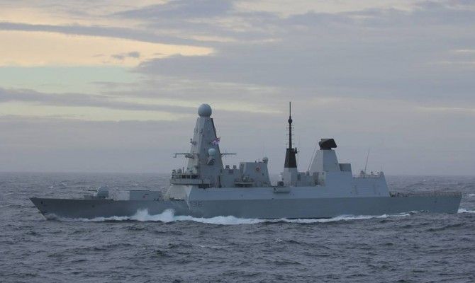 Общество: Решение о проходе британского эсминца Defender вблизи Крыма принял Джонсон