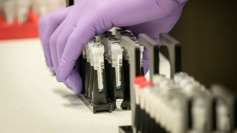 За сутки в Британии зафиксировали более 18 тысяч случаев коронавируса 26062021 Общество: За сутки в Британии зафиксировали более 18 тысяч случаев коронавируса