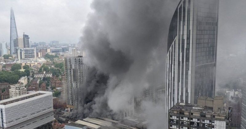 Общество: В центре Лондона бушует пожар, местные жители утверждают, что слышали взрыв