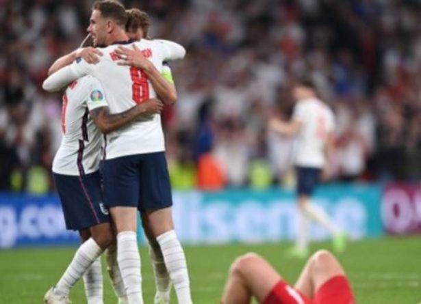 Общество: Сборная Англии победила команду Дании и вышла в финал Евро-2020