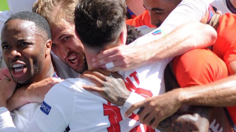 Общество: Иностранные болельщики возмущены результатами матча Англия — Дания на Евро-2020
