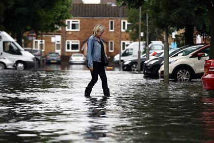 Общество: Наводнение в Лондоне заблокировало доступ к больницам