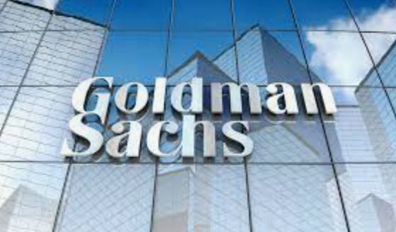 Общество: Goldman Sachs намерен разместить акции своего подразделения Petershill в Лондоне