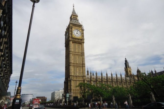Общество: В Британии назвали имя третьего подозреваемого по делу Скрипалей