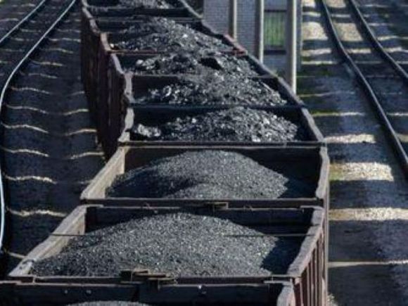 Общество: Цена на энергетический уголь в Европе обновила рекорд, а в Британии резко дорожает бензи