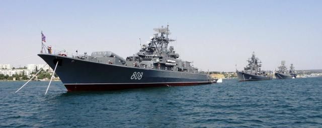 Общество: Сивков: Корабли Британии в Черном море станут легкой мишенью для России