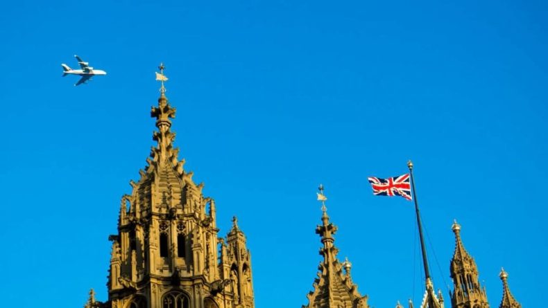 Общество: Уэльс заявил о готовности отделиться от Великобритании и мира