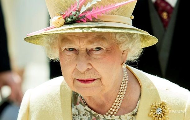 Общество: Королеву Британии оставили на ночь в больнице