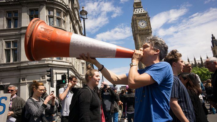 Общество: Британцы осознали, что в ответ на «ракетную дружбу» Лондона и Киева последует реакция России