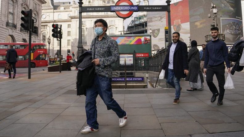 Общество: В Британии за сутки выявили порядка 41 тысячи случаев коронавируса