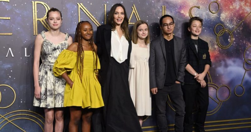 Общество: Джоли с детьми, Сальма Хайек с дочерью и прочие гости на премьере "Вечных" в Лондоне (видео)