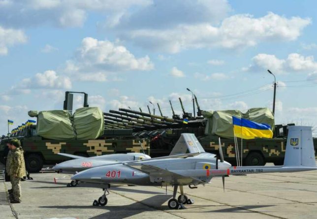 Общество: Англичане раскритиковали украинских карателей за применение турецких дронов в Донбассе