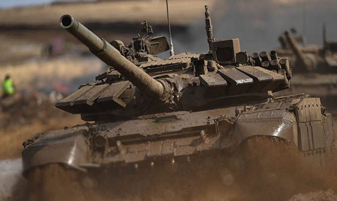 Общество: В Лондоне заметили переброску российских танков к границе с Украиной
