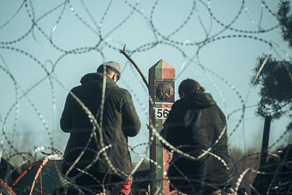 Общество: Лондон подтвердил отправку военных на польско-белорусскую границу