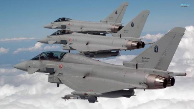 Общество: Британия подняла истребители для контроля полета российских бомбардировщиков