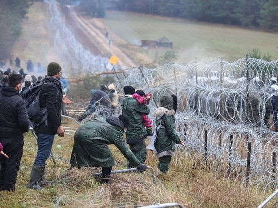 Общество: Британия отправила военных на границу Польши и Белоруссии