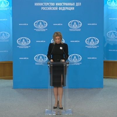 Общество: Захарова ответила на обвинения МИД Британии в причастности России к миграционному кризису