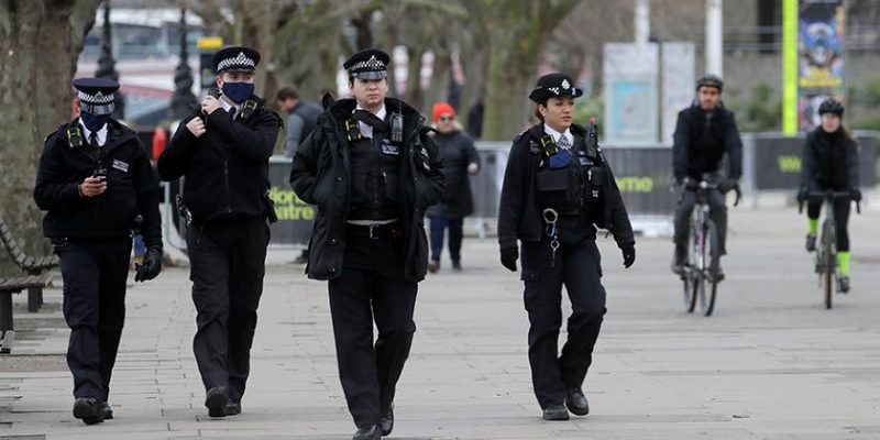 Общество: Предполагаемый теракт в Великобритании: задержаны трое
